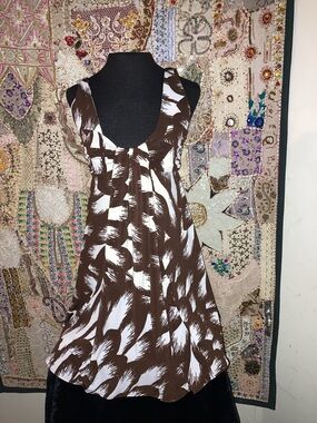 Arden B Brown and White Abstract Sleeveless Mini Dress